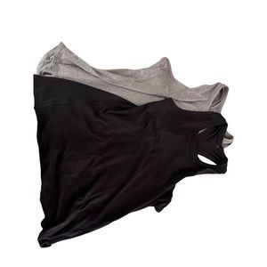 Set of 2 racer back tanks